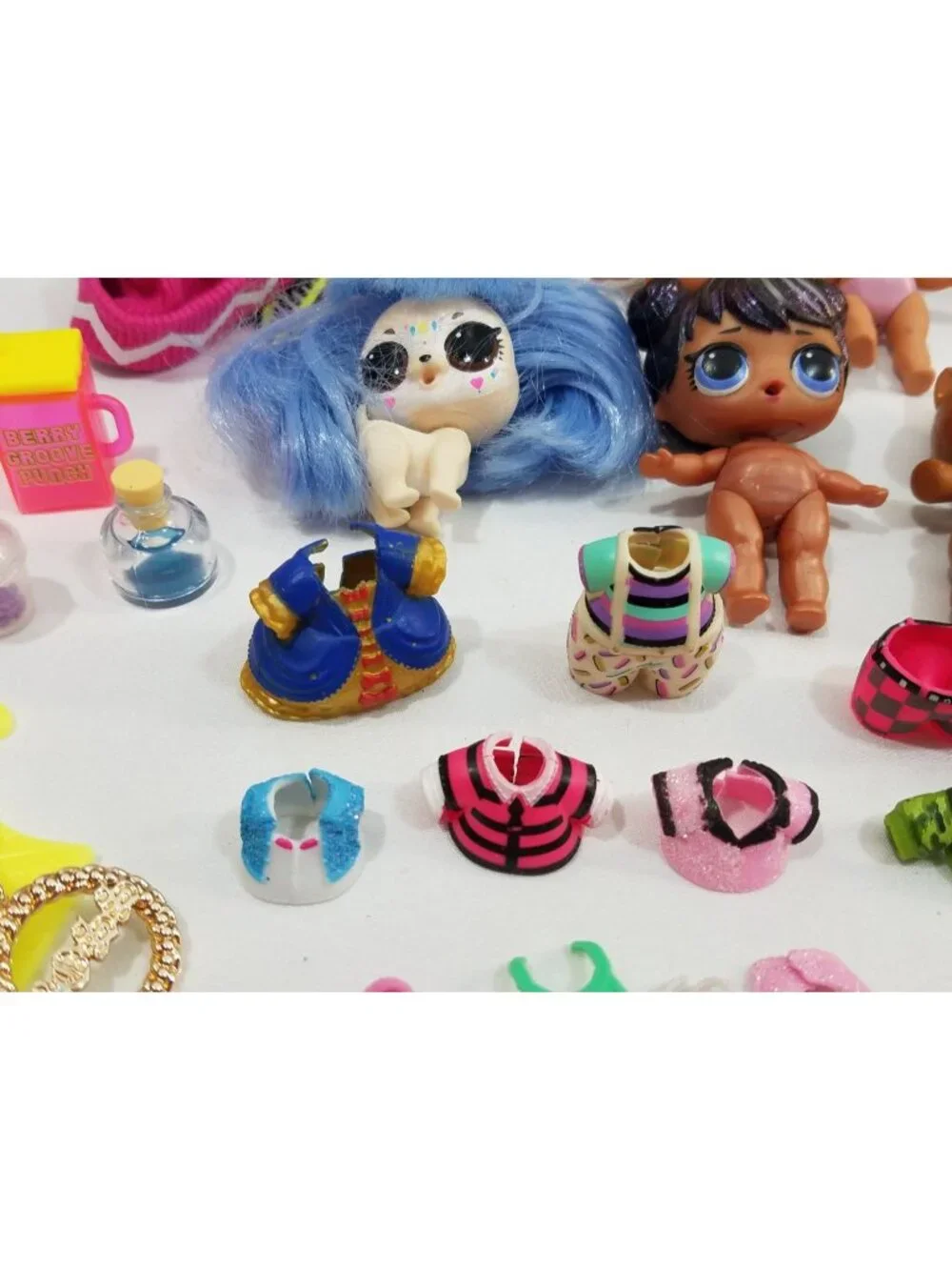 LOL Surprise Dolls & Accessories Lot of 50+ pieces Outfits Shoes Bags skateboard